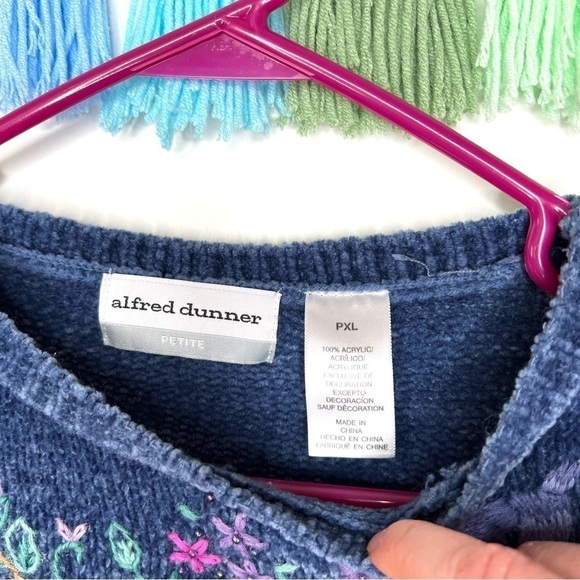 Vintage Alfred Dunner Blue Floral Embroidered Chenille Pullover Cozy Sweater - Picture 10 of 17